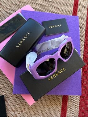 VERSACE (NWT) GOLD MEDUSA Head Luxury Oversized Sunglasses Unisex